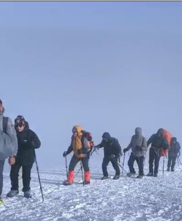 Ağrı Dağı, Her Mevsi̇m Dağcıların Gözdesi̇ Olmaya Devam Edi̇yor