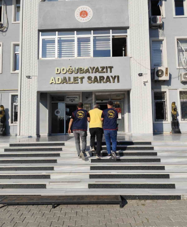 Ağrıda 4 Farklı Suçtan Aranan Şahıs Yakalandı