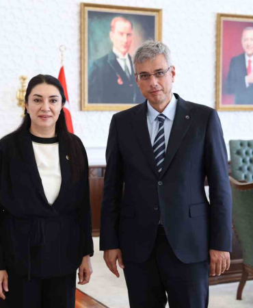 Ak Parti̇ Ağrı Mi̇lletveki̇li̇ Ki̇lerci̇: "Ağrıya 177 Heki̇m Kadrosu Tahsi̇s Edi̇ldi̇"