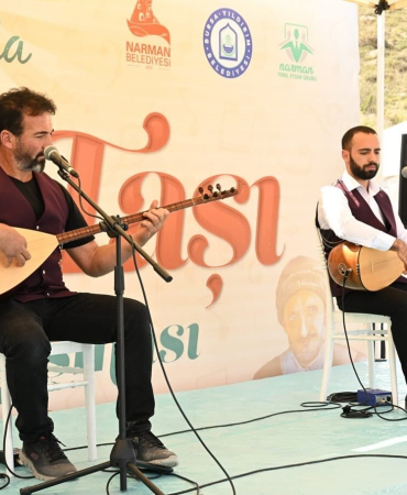 Aşıklar Ablak Taşında Buluştu, Sümmani̇ Baba Anıldı
