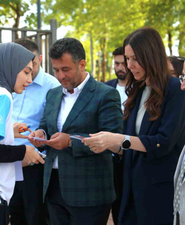 Başkan Doğan: “Gençlerimiz için hem eğitici, hem eğlendirici bir kamp programı yürütüyoruz”