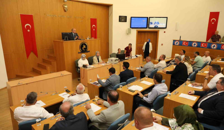 Başkan Faruk Özlü “Verdiğimiz sözleri her şartta yerine getireceğiz”