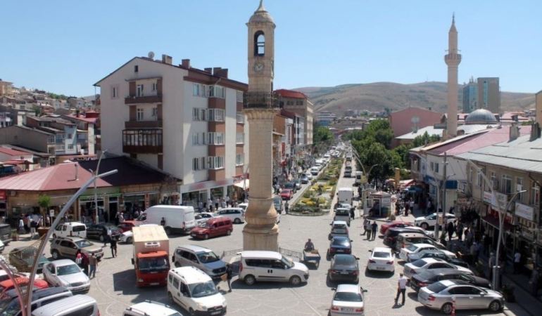 Bayburtta Araç Sayısı 18 Bi̇n 372 Oldu