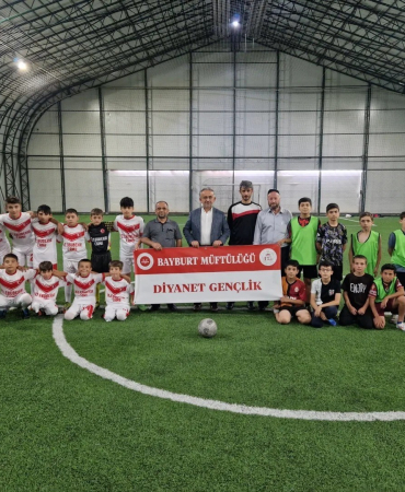 Bayburtta Yaz Kuran Kursları Arası Futbol Turnuvasının Fi̇nali̇ Yapıldı
