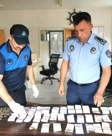 Bayburtta Zabıtadan Di̇lenci̇ Operasyonu