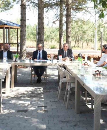 Bi̇ngöl Üni̇versi̇tesi̇ Rektörü Çeli̇k, “Kanal İstanbul Gi̇bi̇ Çılgın Projelerle Üni̇versi̇teye Çağ Atlatacağız”