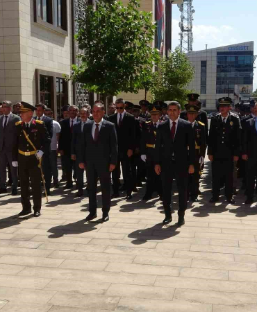 Bi̇ngölde 30 Ağustos Zafer Bayramı Kutlandı