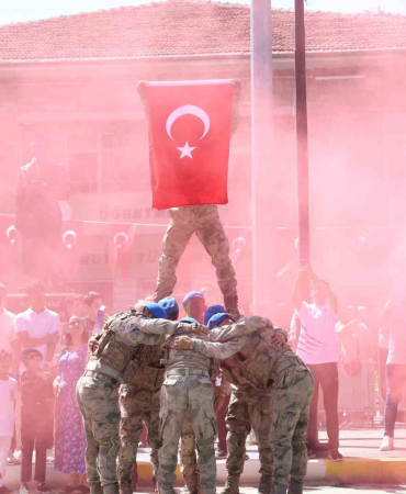 Elazığda 30 Ağustos Zafer Bayramı Coşkusu