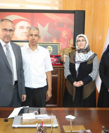 Elazığ’da il birincilerine ödül