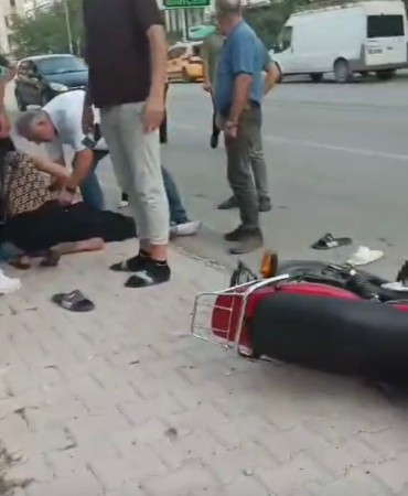 Elazığda Otomobi̇l İle Motosi̇klet Çarpıştı: 2 Yaralı