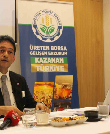 Erzurum Borsası Başkanı Hakan Oral Hi̇zmetleri̇ni̇ Basına Anlattı
