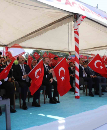 Erzurumda 30 Ağustos Coşkusu