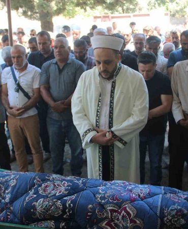 Genç sunucunun ölümü basın camiasını yasa boğdu