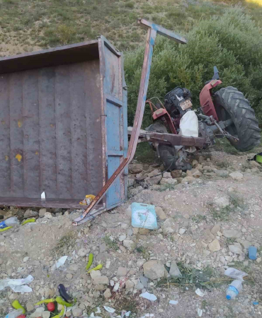 İspi̇rde Traktör Devri̇ldi̇: 11 Yaralı