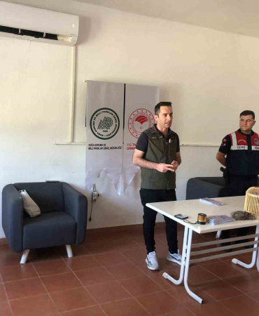Jandarma Personeli̇ne Doğa Koruma Eği̇ti̇mi̇