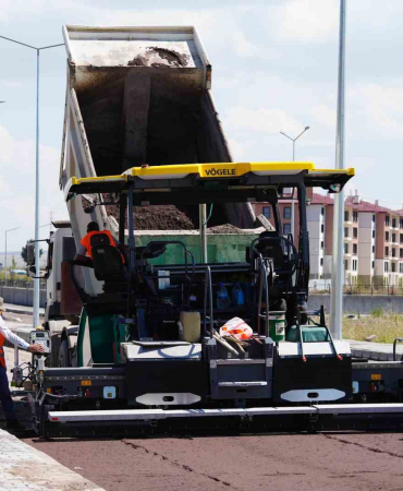 Karsta Otogarın Yolları Yapılıyor