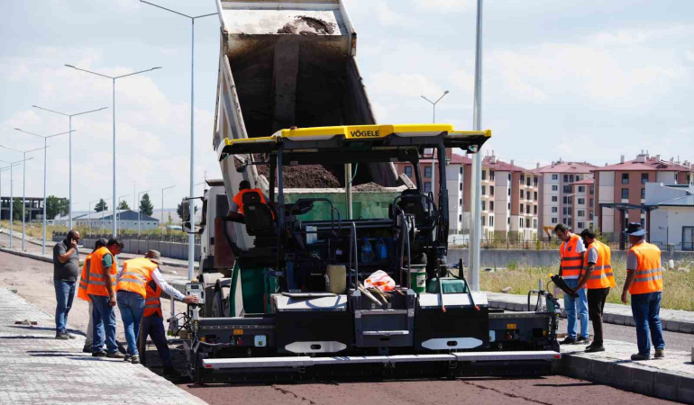 Karsta Otogarın Yolları Yapılıyor