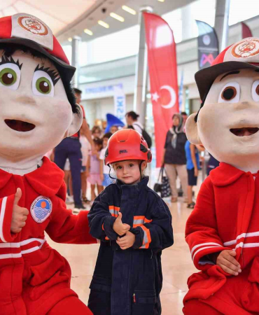 Mersin’de çocuklar hem eğlendi hem öğrendi