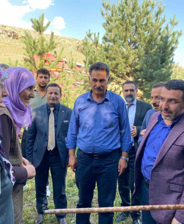 Mi̇lletveki̇li̇ Çalkın, Köylüleri̇n Sorunlarını Di̇nledi̇