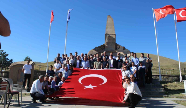 Otlukbeli Meydan Muharebesinin yıldönümünde anlamlı yürüyüş