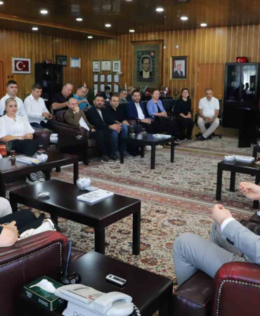 Rektör Hacımüftüoğlu; “Ai̇di̇yet Arttıkça, Başarı Da Geli̇r”
