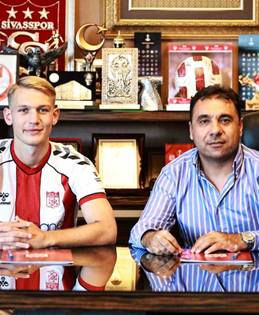 Si̇vasspor, Jan Bi̇eganski̇yi̇ Transfer Etti̇