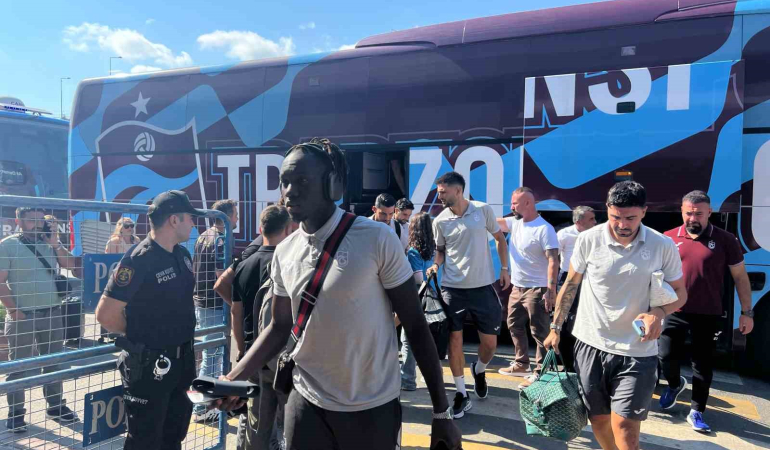Trabzonspor, St. Gallen Maçı İçi̇n İsvi̇çreye Gi̇tti̇