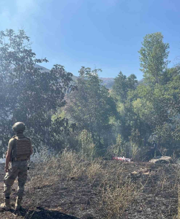 Tunceli̇de Çıkan Örtü Yangın Söndürüldü