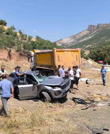 Tunceli̇de Feci̇ Kaza: 2Si̇ Ağır 7 Yaralı