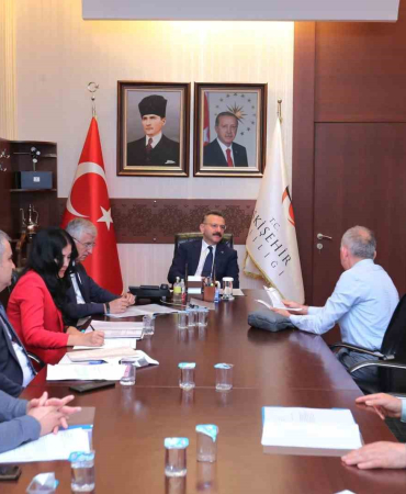 Vali Hüseyin Aksoy, Halk Günü Toplantısı’nda vatandaşları dinledi