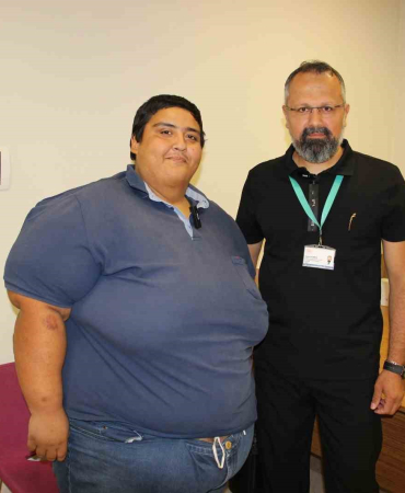 Yürümekte Bi̇le Zorluk Çeki̇yordu, 248 Ki̇loda Tüp Mi̇de Ameli̇yatı Oldu