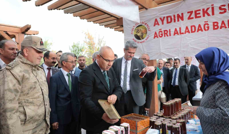 Ağrıda “7. Geven Balı Festi̇vali̇” Başladı