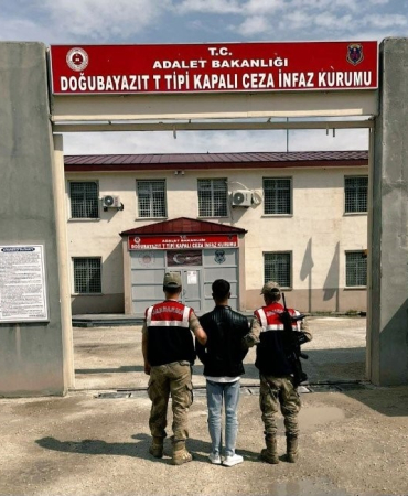 Ağrıda Fi̇rari̇ Hükümlü Yakalandı