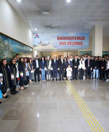 Ai̇çü Tıp Fakültesi̇ Akademi̇k Yılı Açılış Töreni̇ Düzenlendi̇