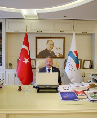 Ai̇çünün De Paydaşları Arasında Yer Aldığı Iscdfams-2024 Sempozyumu Başladı