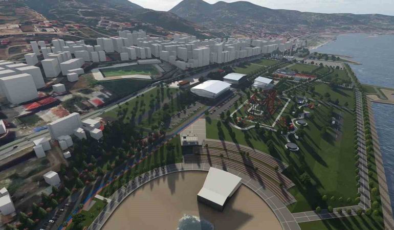 Akçaabat Yepyeni̇ Bi̇r Sahi̇le Kavuşuyor
