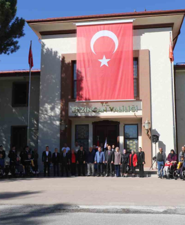 Akülü Sandalyeye Kavuşan Kadın Mutluluktan Gözyaşlarına Boğuldu