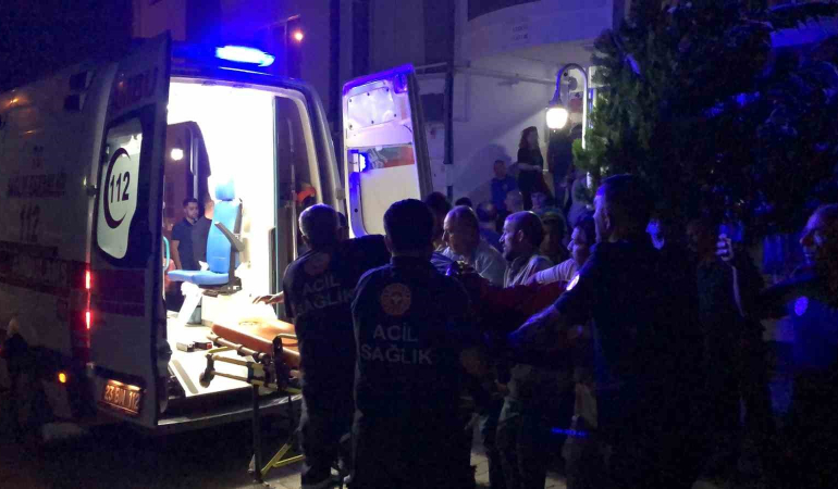 Asansör Boşluğuna Düşen Yaşlı Adam Ağır Yaralandı