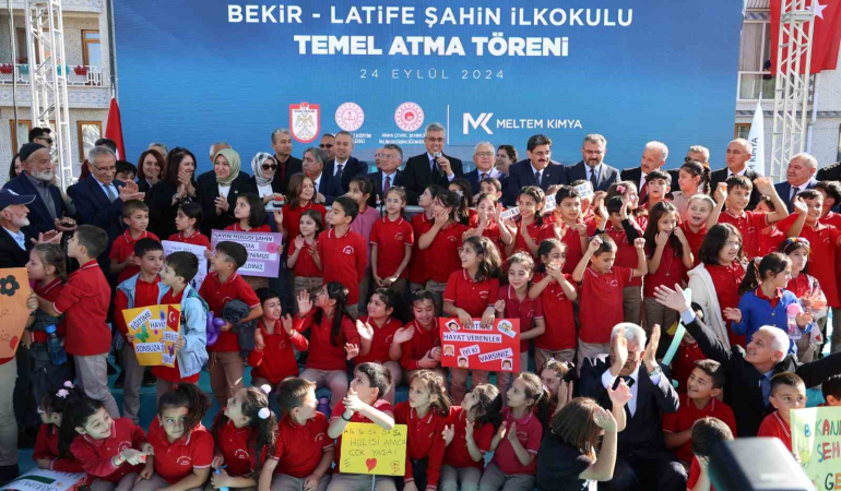 Bakan Memi̇şoğlu: “Ülke Olarak Daha Çok Çalışıp Daha Çok Üreteceği̇z”
