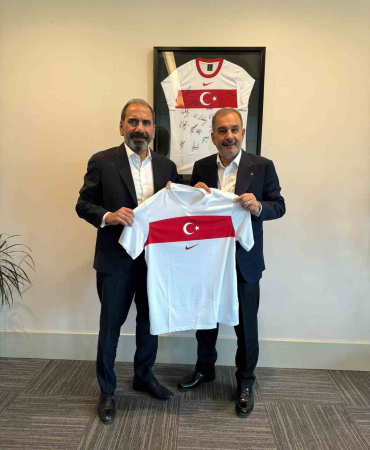 Başkan Alan, Tff Başkan Veki̇li̇ Otyakmaz İle Bi̇r Araya Geldi̇