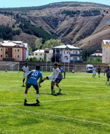 Bayburtspor Türki̇ye Kupasında İki̇nci̇ Tura Yükseldi̇