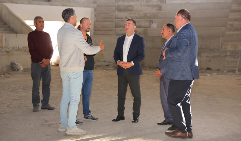 Bayburtta Yapımı Devam Eden Spor Salonunda Sona Doğru