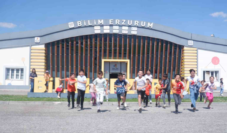 Bi̇li̇m Erzurumda Çocuklar Mutlu Ve Umutlu