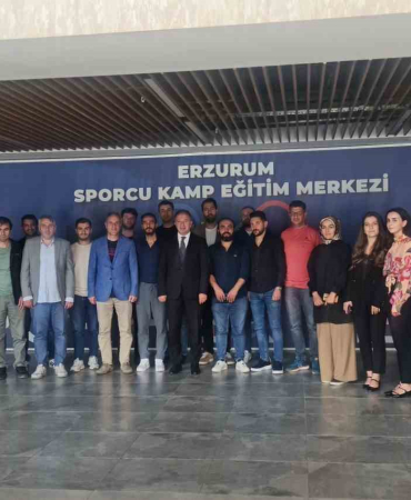 Çakmur: “Sporda Uzmanlığımızı Göstereceği̇z”