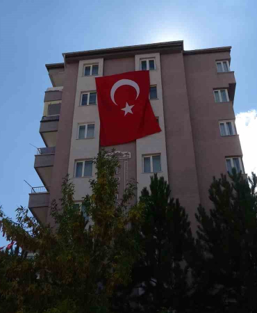 Dayısına Şehi̇t Olmak İstedi̇ği̇ni̇ Söylemi̇ş