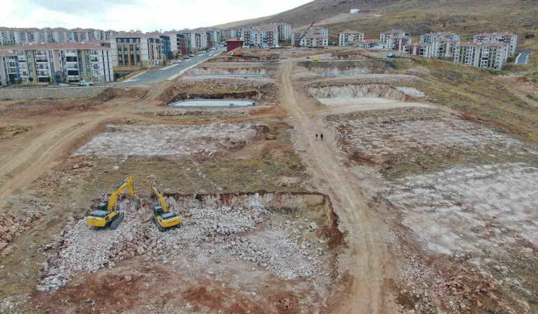 Depremden Etki̇lenen Elazığda İmar Çalışmaları Sürüyor