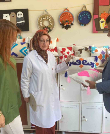 Devlet Korumasındaki̇ Çocuklar Sanatsal Kurslarla Sosyalleşi̇yor
