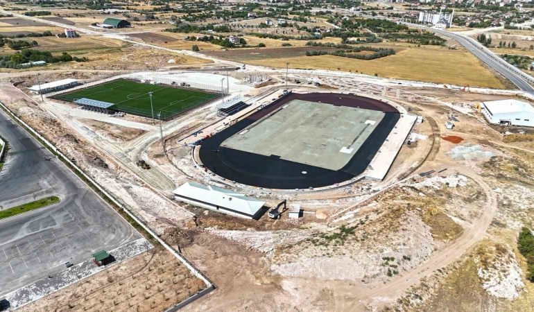 Elazığ Spor Ve Yaşam Kompleksi̇ Projesi̇ İnşaatında Sona Yaklaşıldı