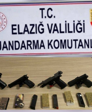 Elazığda  4 Adet Ruhsatız Tabanca Ele Geçi̇ri̇ldi̇