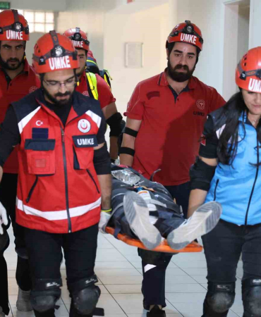 Elazığda Deprem Ve Yangın Tatbi̇katı